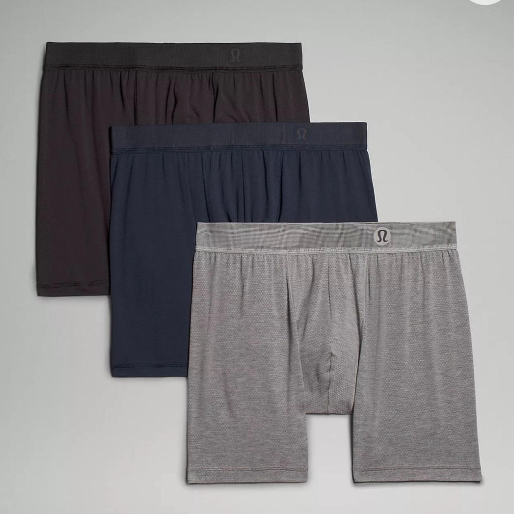 Lululemon - Always In Motion Mesh Boxer 5" -
3 Pack